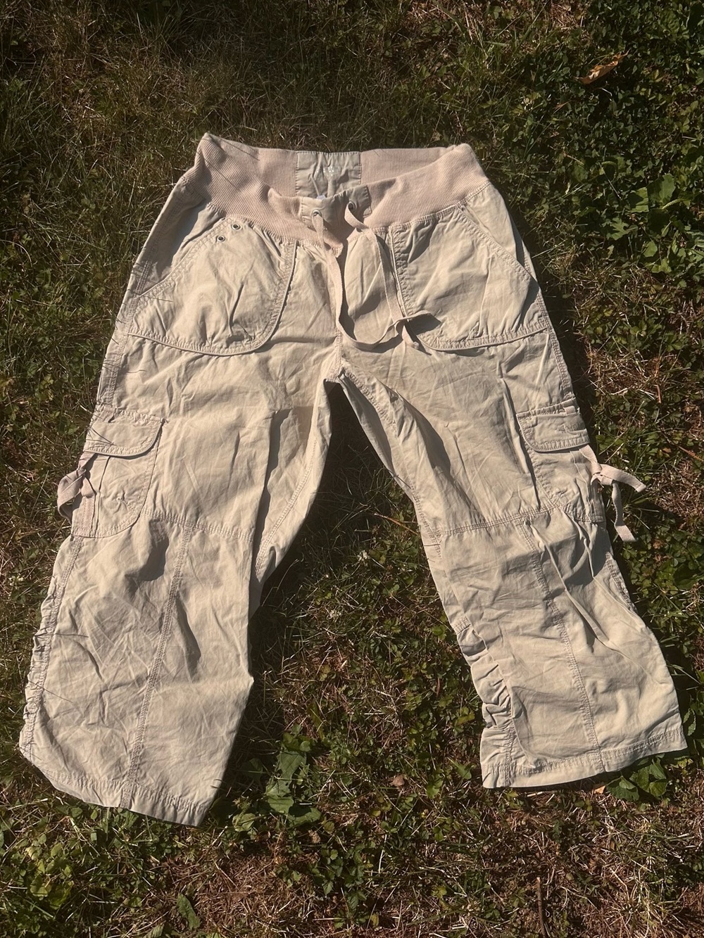 Vintage 90s Cargo Cotton Calvin Klein Performance Women's Capris Size M.
